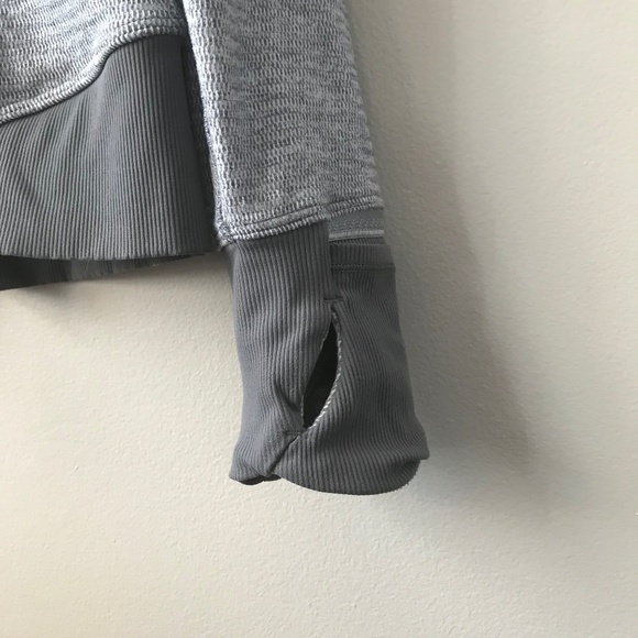 Lululemon 12 Runderful 1/2 Zip Pullover Grey RULU - Picture 4 of 14